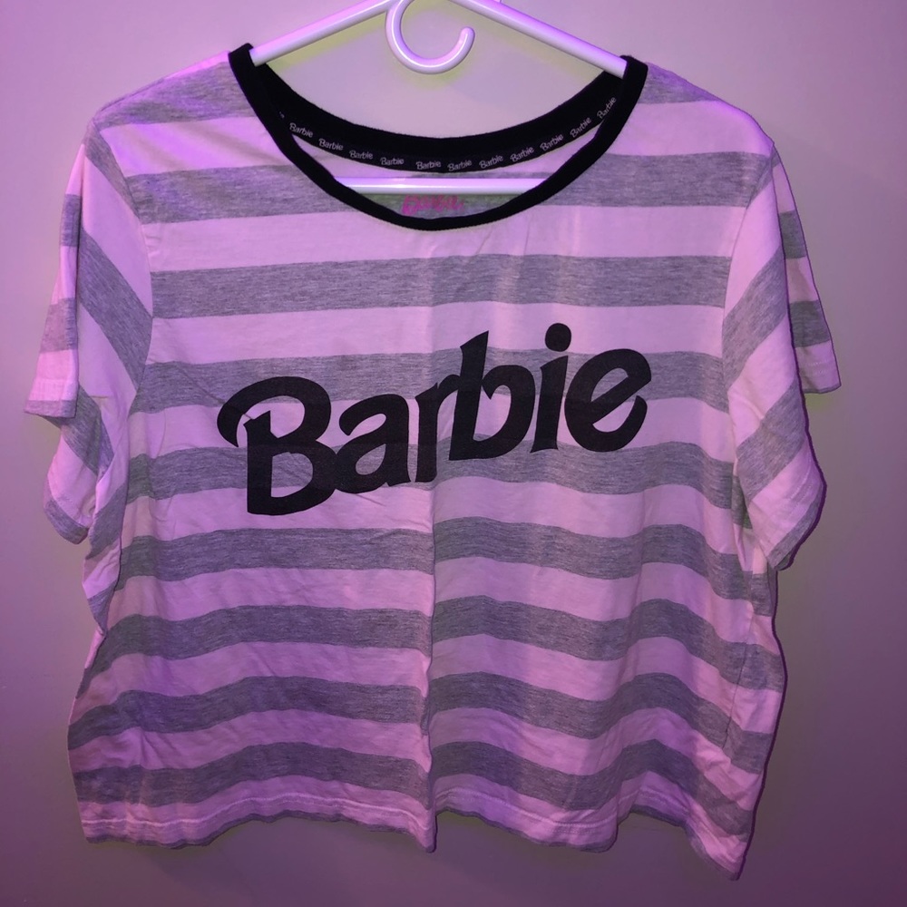 Barbie cropped tee